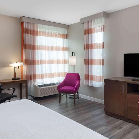 La Quinta By Wyndham Greensboro Airport High Point Buitenkant foto